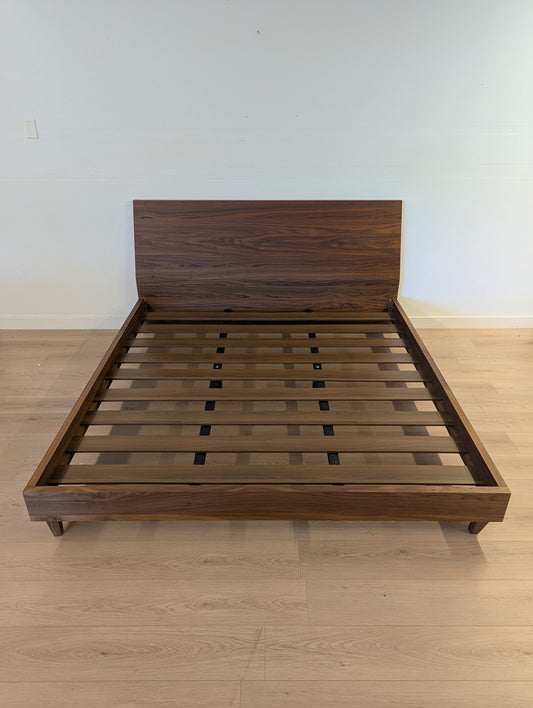 RHINE King sized Bed