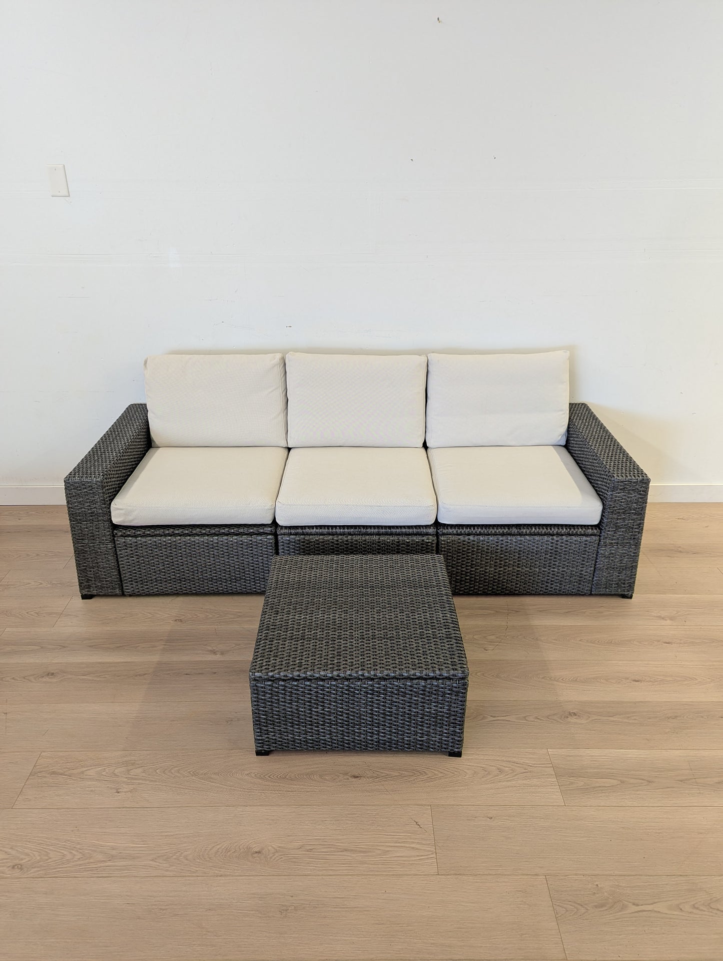 Ikea Sollerön Sofa