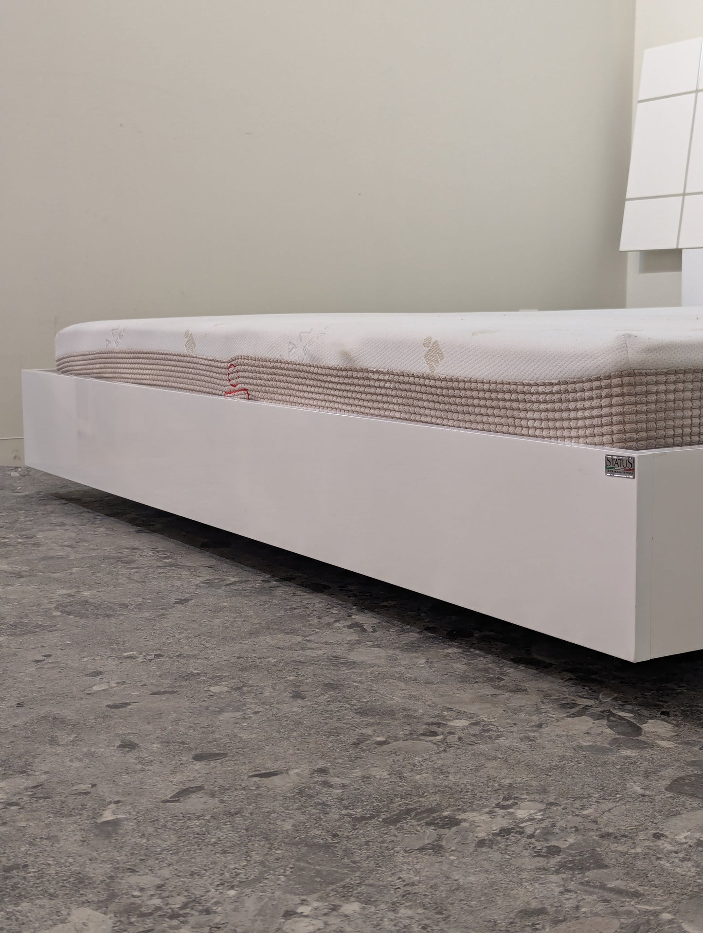 Status Italy Dream King Bed Frame
