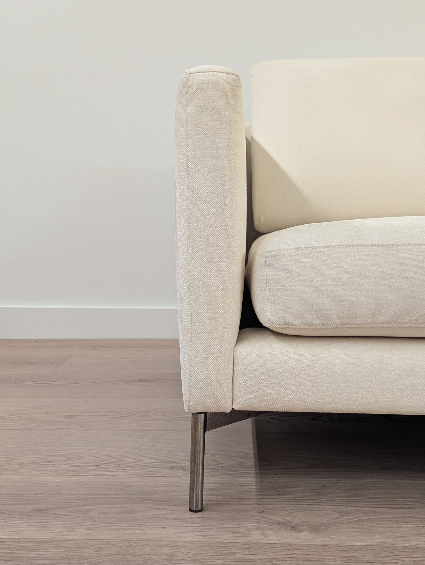 Knoll Piero Lissoni Divina® Sofa