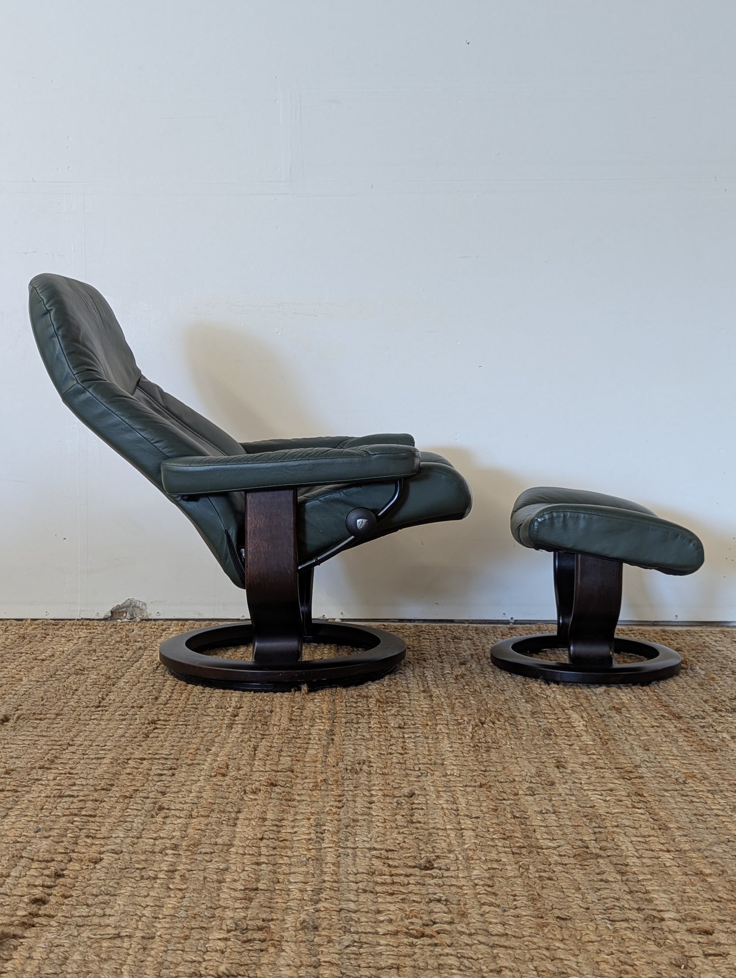 Ekornes Stressless Reclining Chair + Ottoman