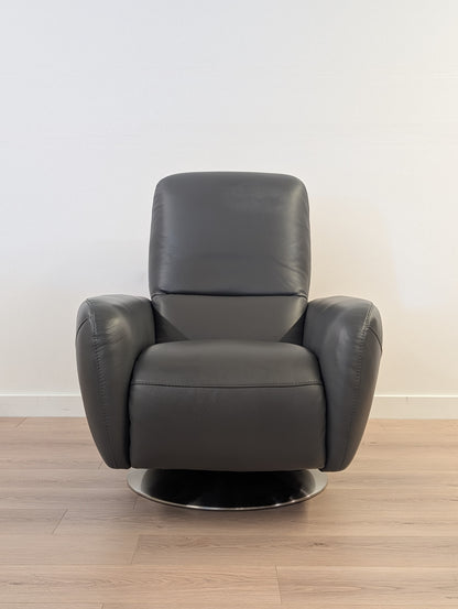 Natuzzi Editions MODB769 Reclining Swivel Chair (2 Available)