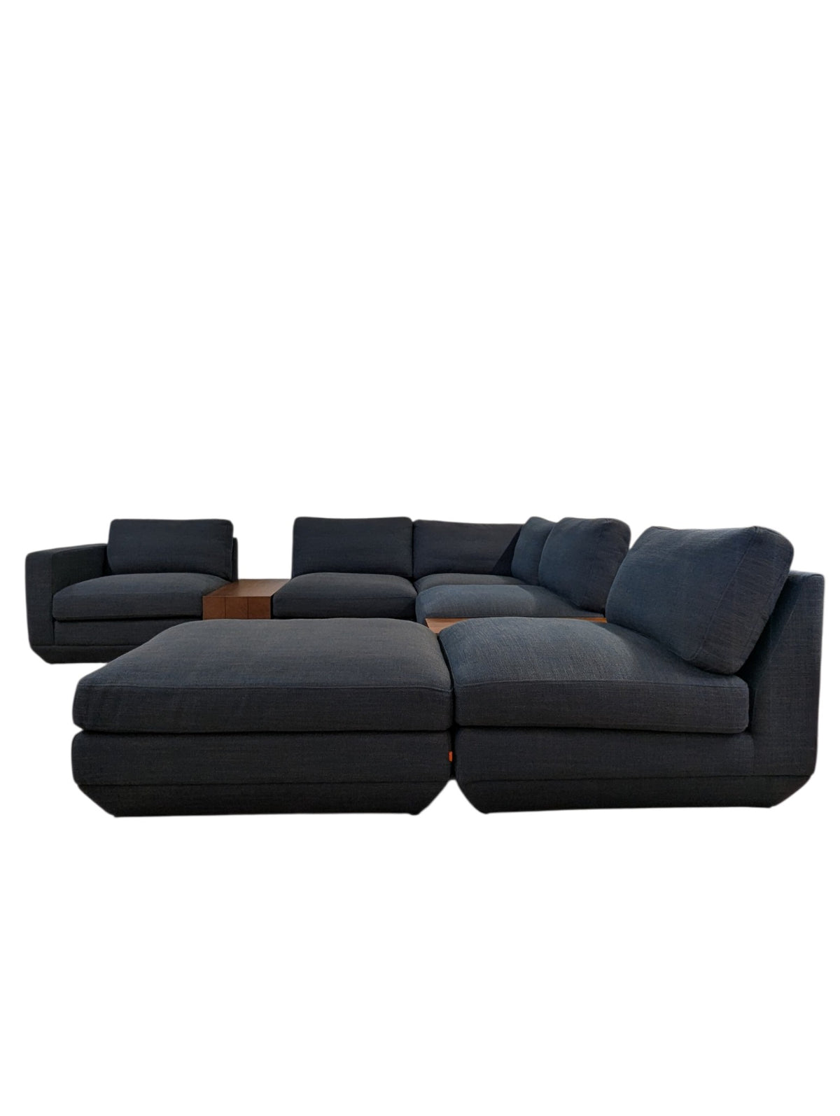 Gus Modern Podium 8 Piece Sectional Set