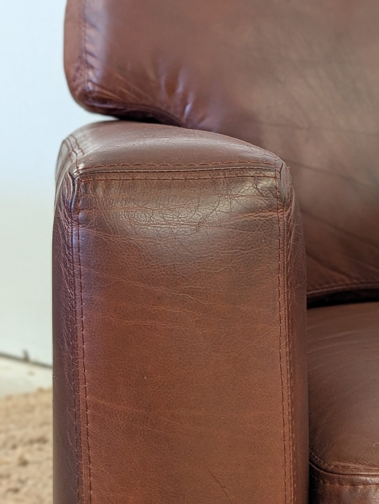 Full Grain Leather Chair
