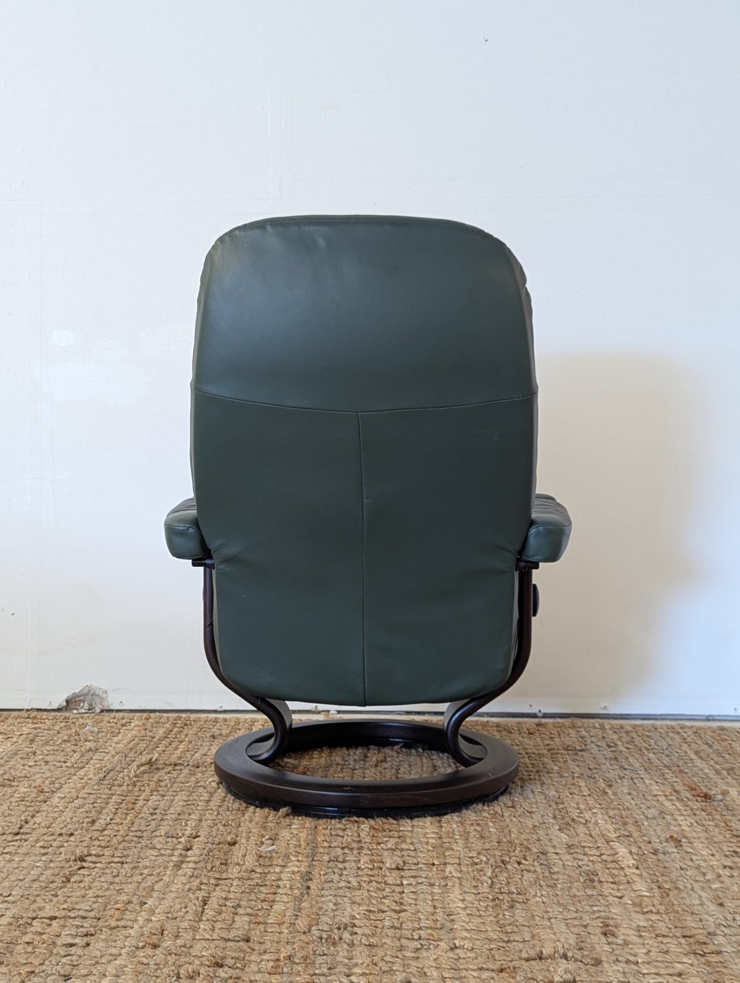 Ekornes Stressless Reclining Chair + Ottoman