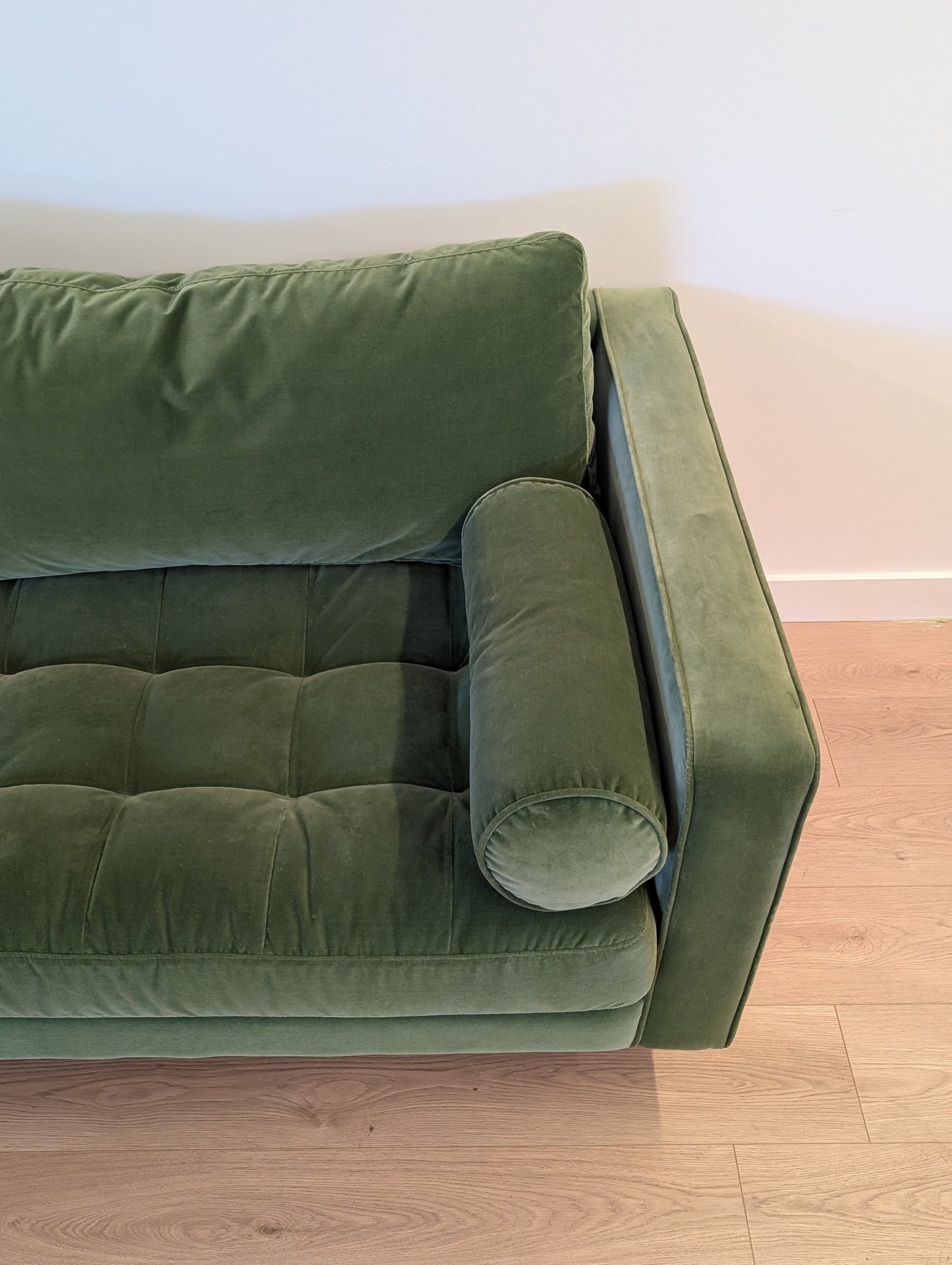 Article Sven Sofa