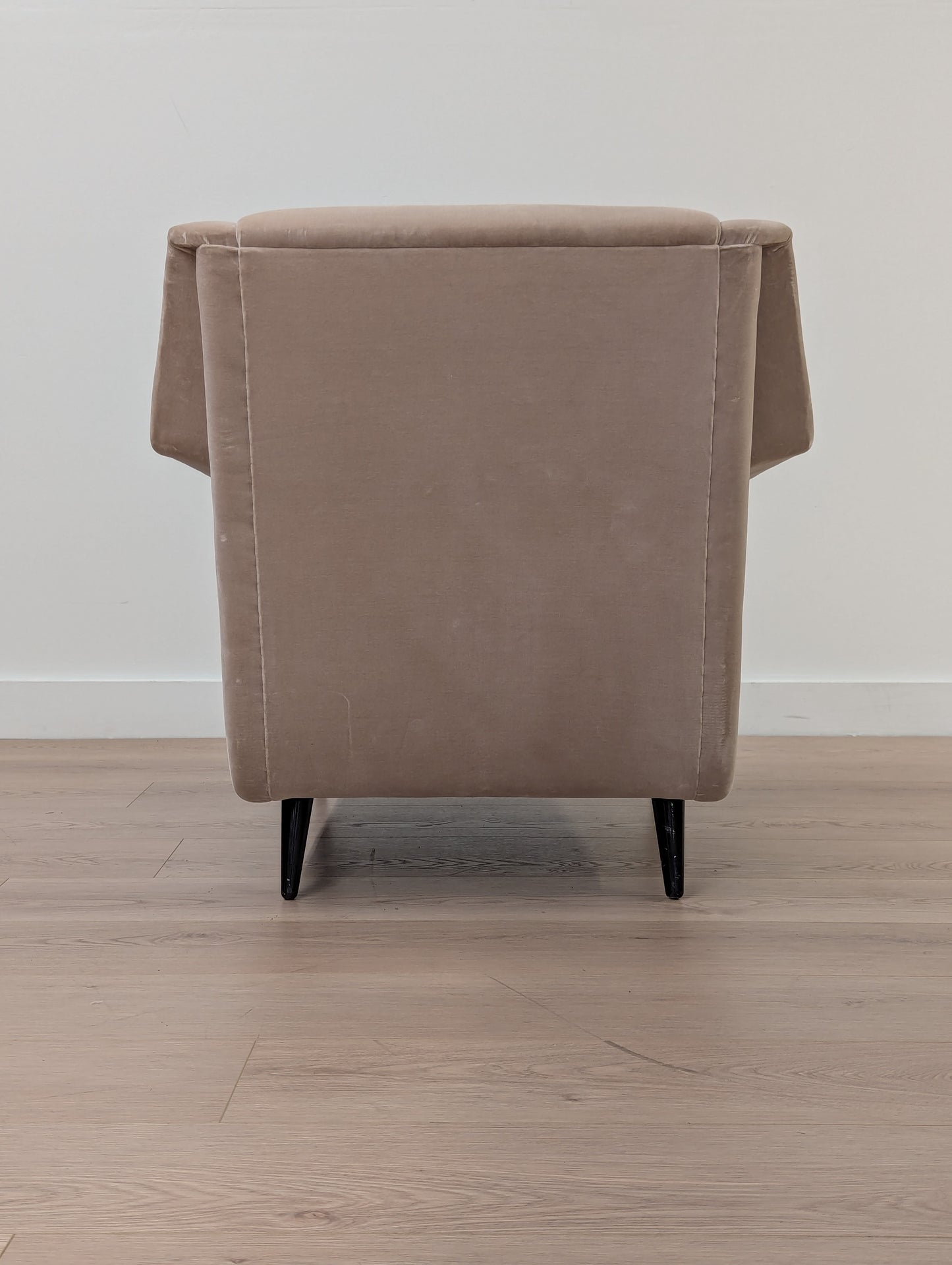 GUBI CDC1 lounge chair