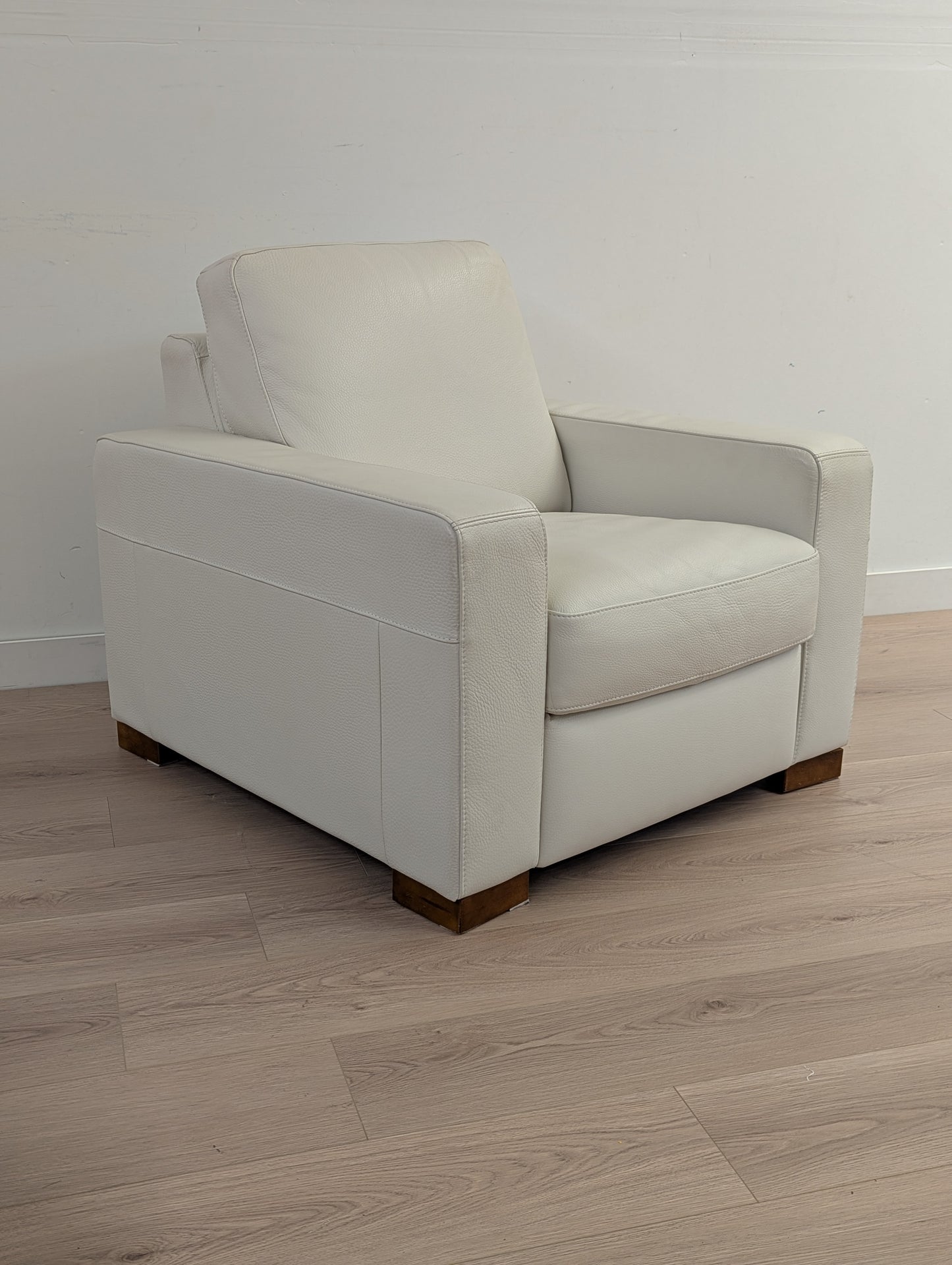 Natuzzi Editions Mod A397 Armchair