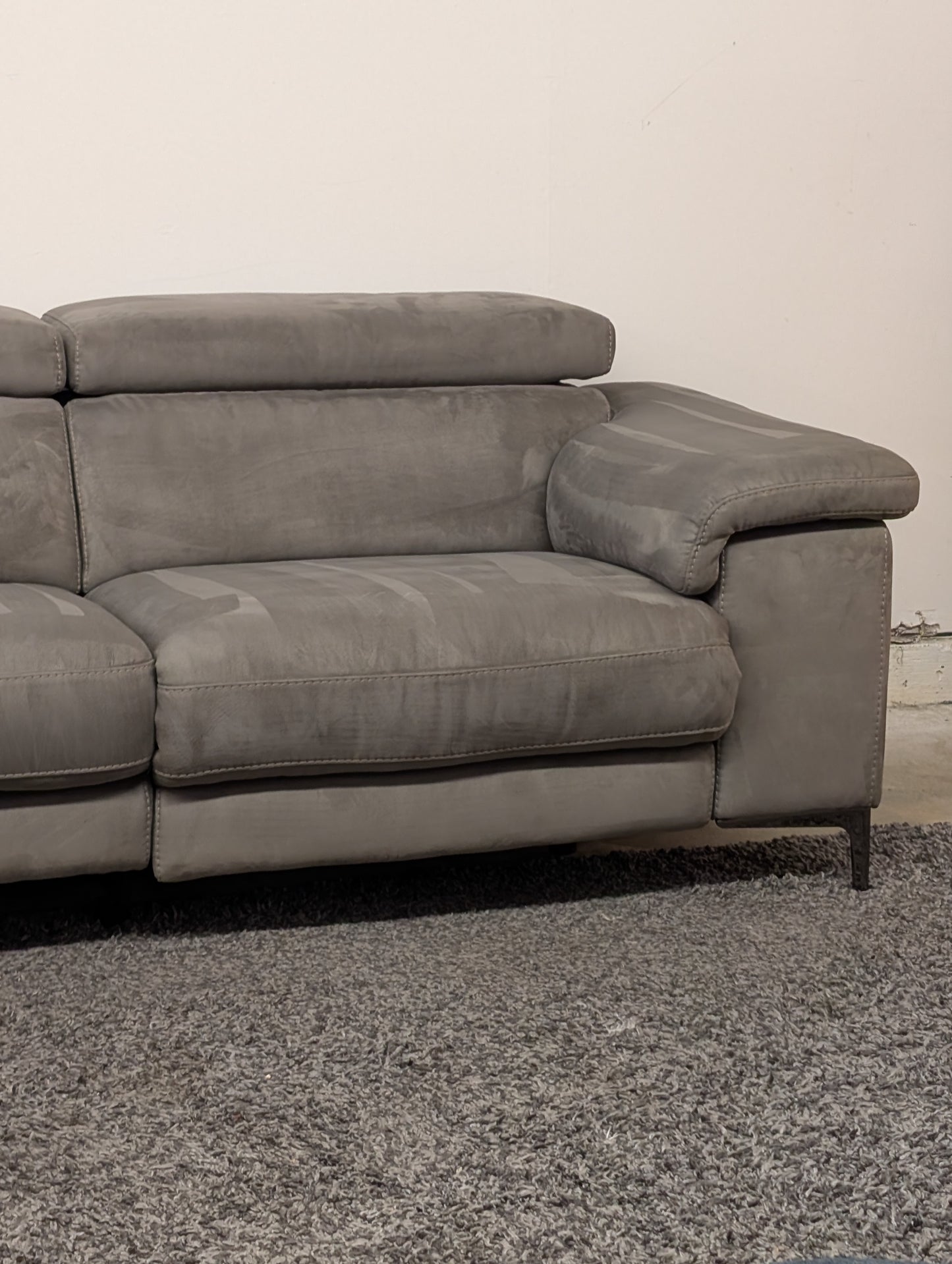 Wallace Power Reclining Sectional