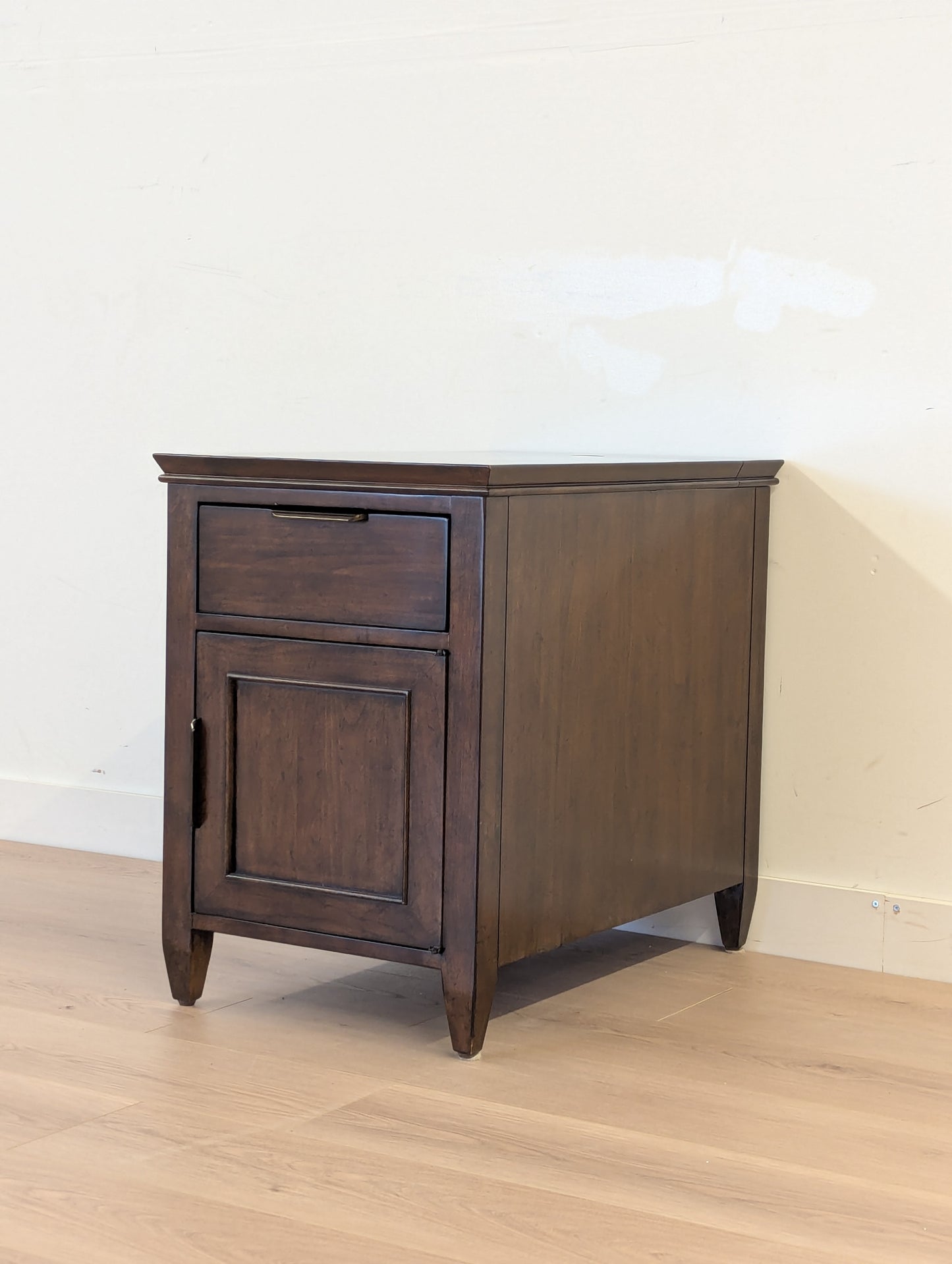 La Z Boy Elise Chair Side Table