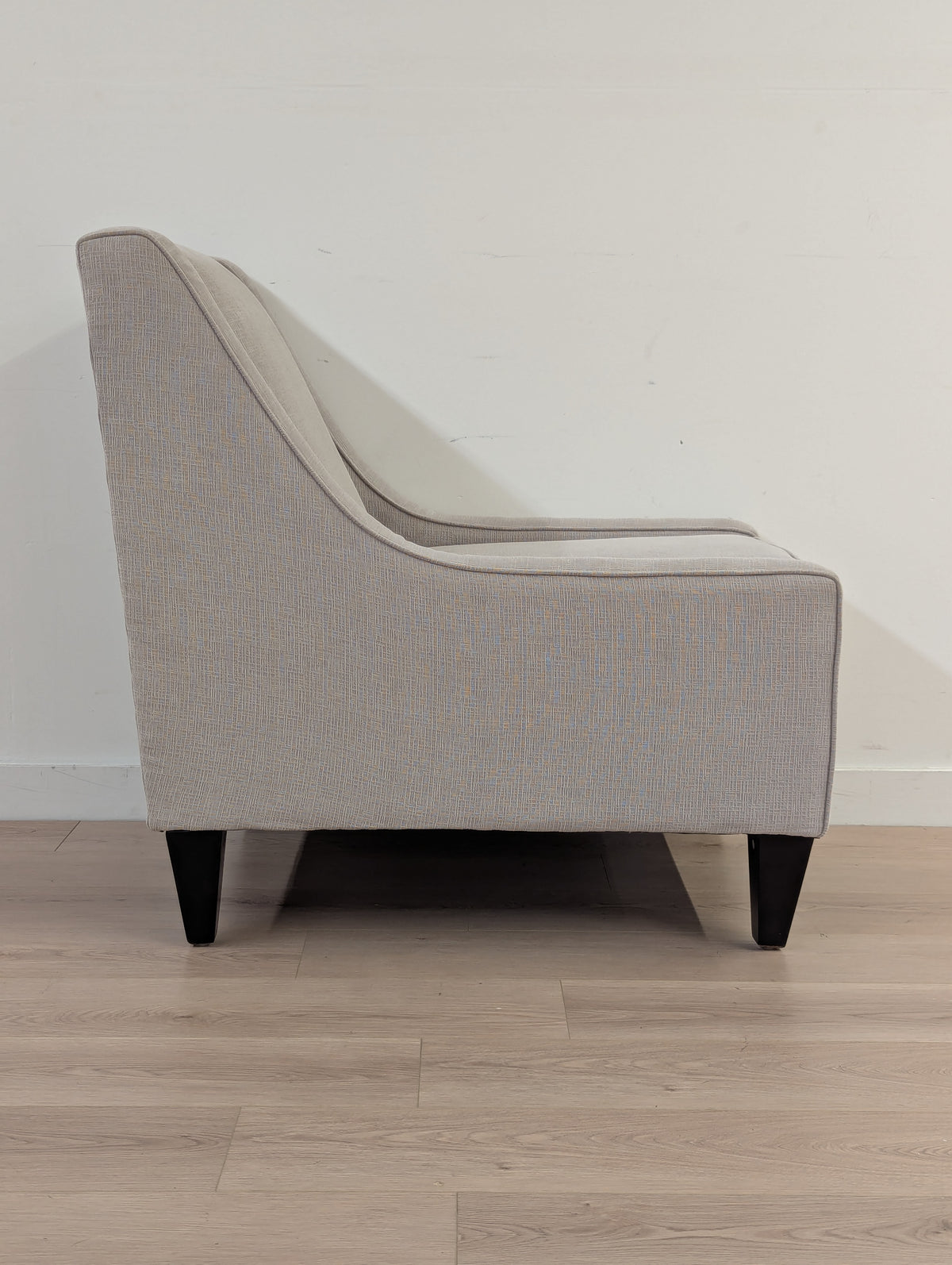Vogue Designs #4009 Armchair