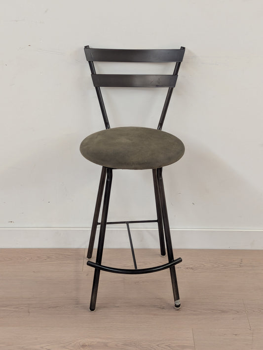 Amisco Counter Height Chairs (Set of 2)