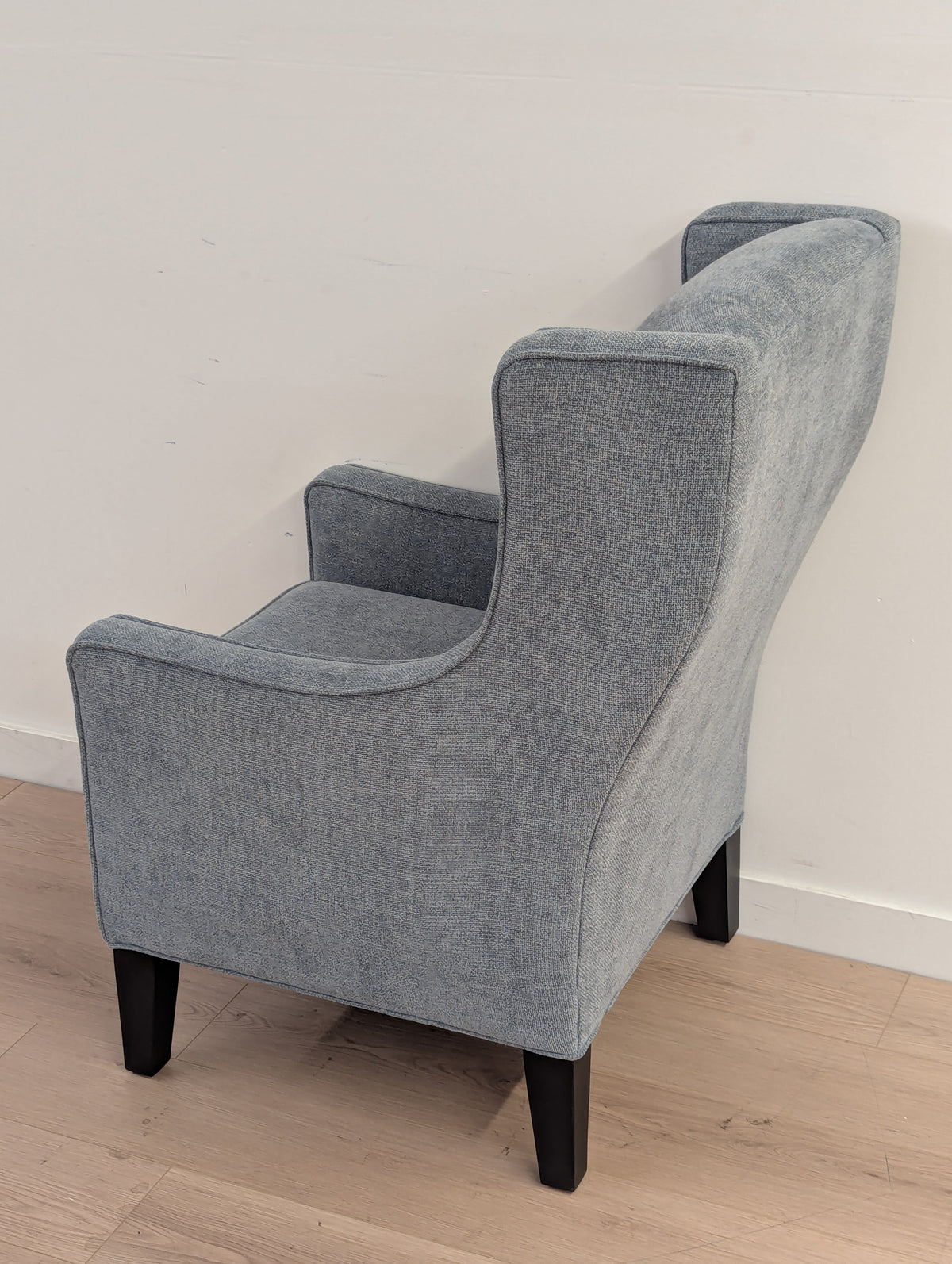 Stylus Rogers Armchair & Ottoman
