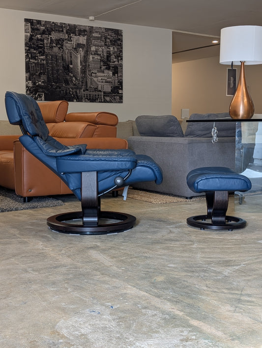 Stressless Reno Reclining Chair + Ottoman