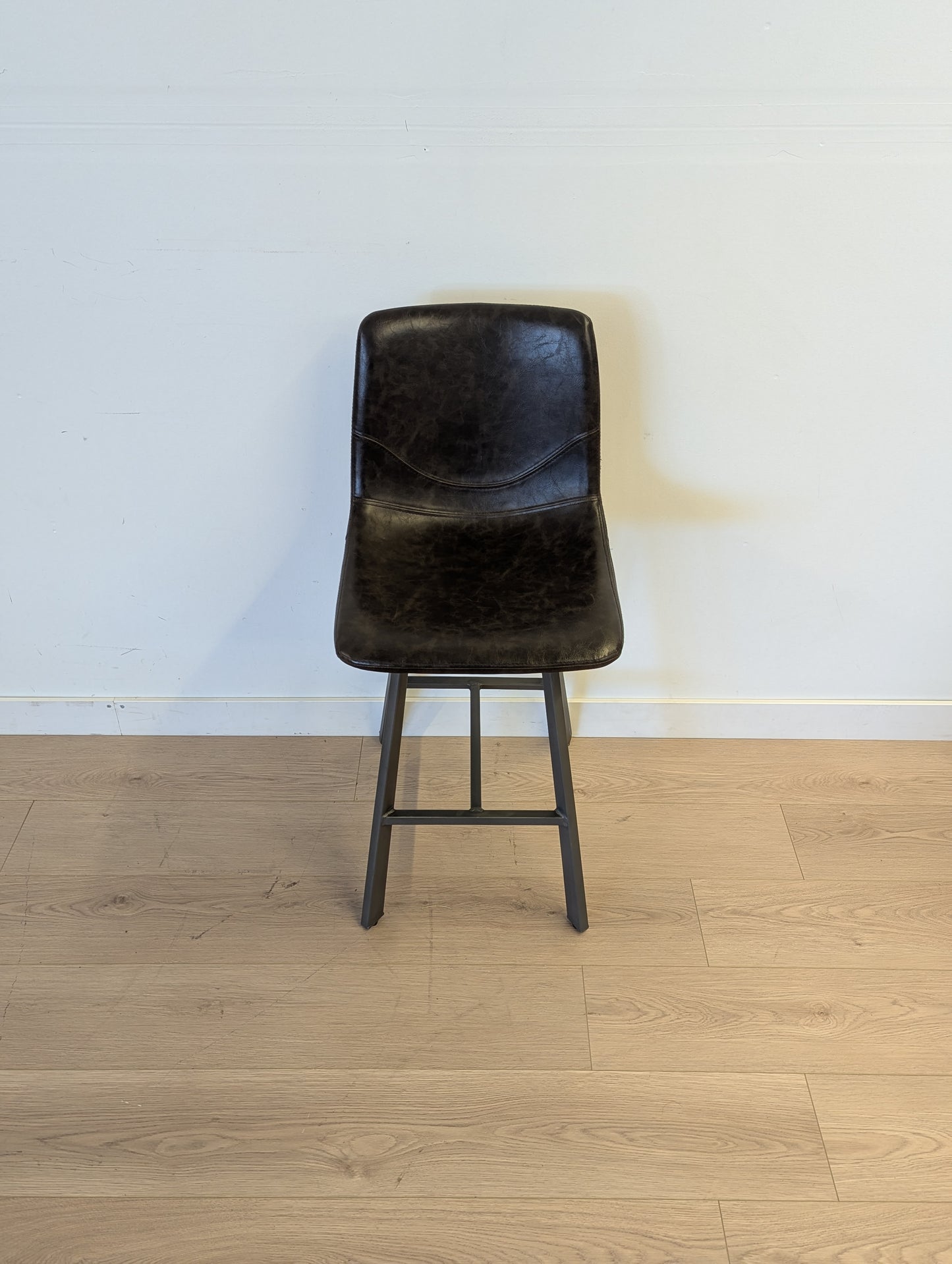 Urban Barn Callie Counter Bar Stool (Set of 2)