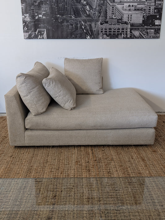 Stylus Haze Chaise Lounge
