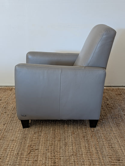 Natuzzi Editions Mod Zero Gravity Reclining Leather Chair