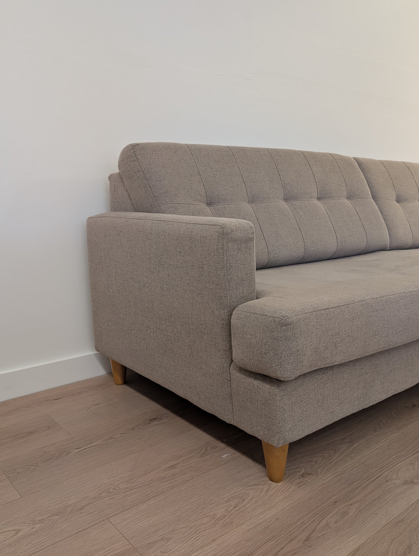 The Bay MCM Appt Sized Sectional