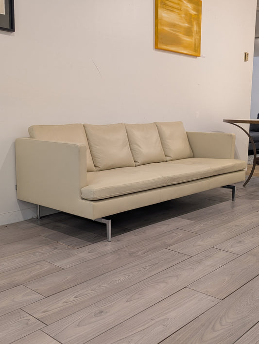 Stricto Sensu Sofa
