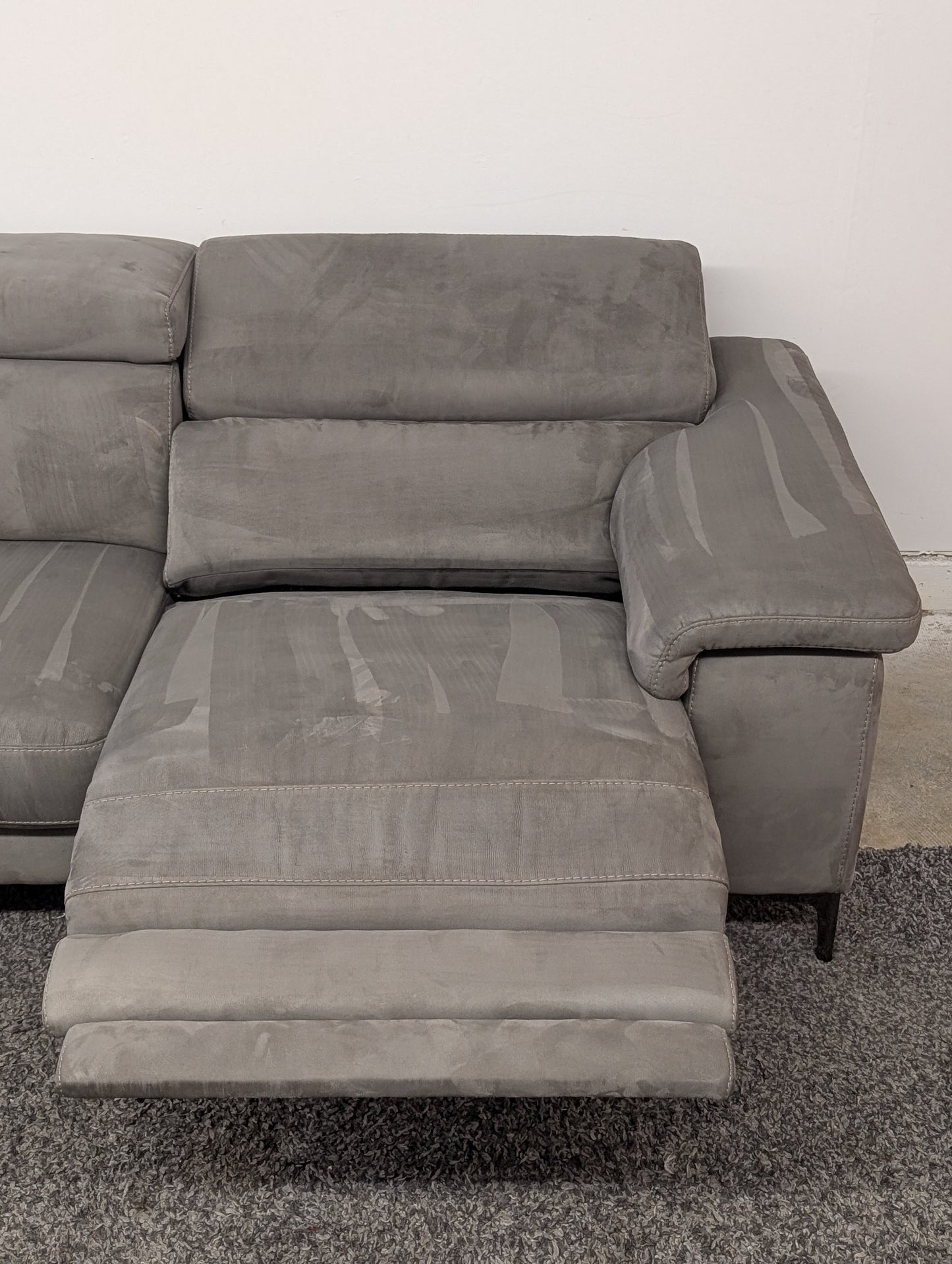 Wallace Power Reclining Sectional