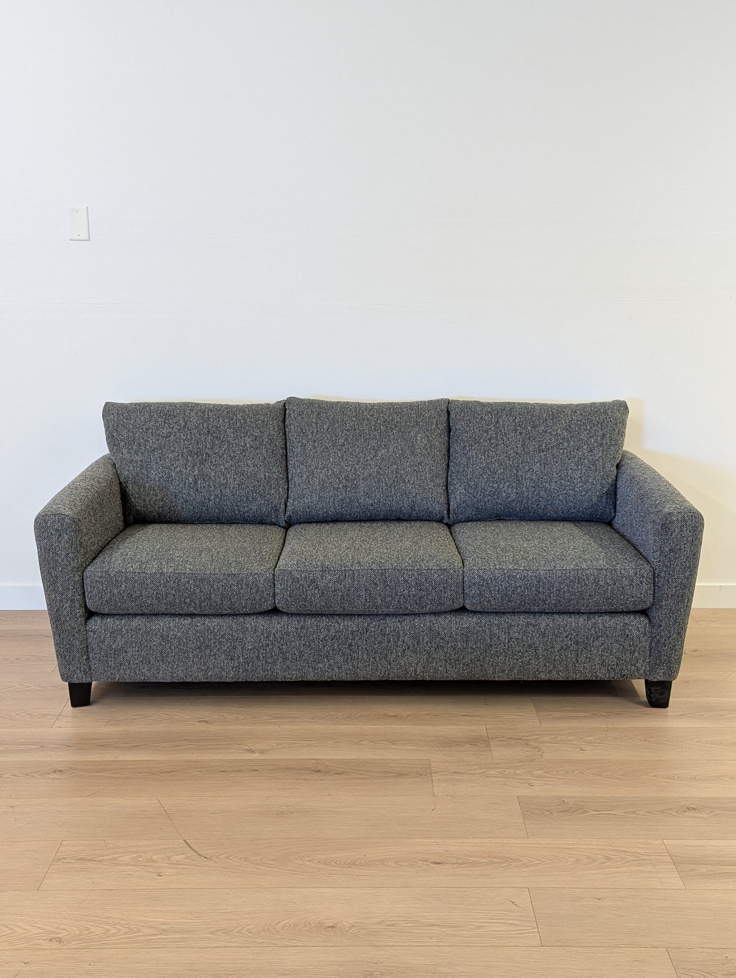 Stylus Damon Sofa