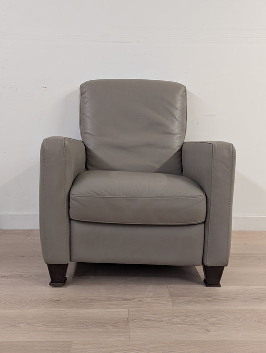 Natuzzi Editions MODB591 Motion Reclining Chair