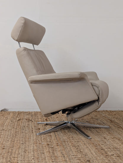 IMG Space 3600 Power Leather Chair