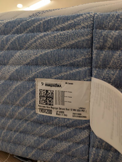 Magniflex Magnigel Deluxe Dual 12" King