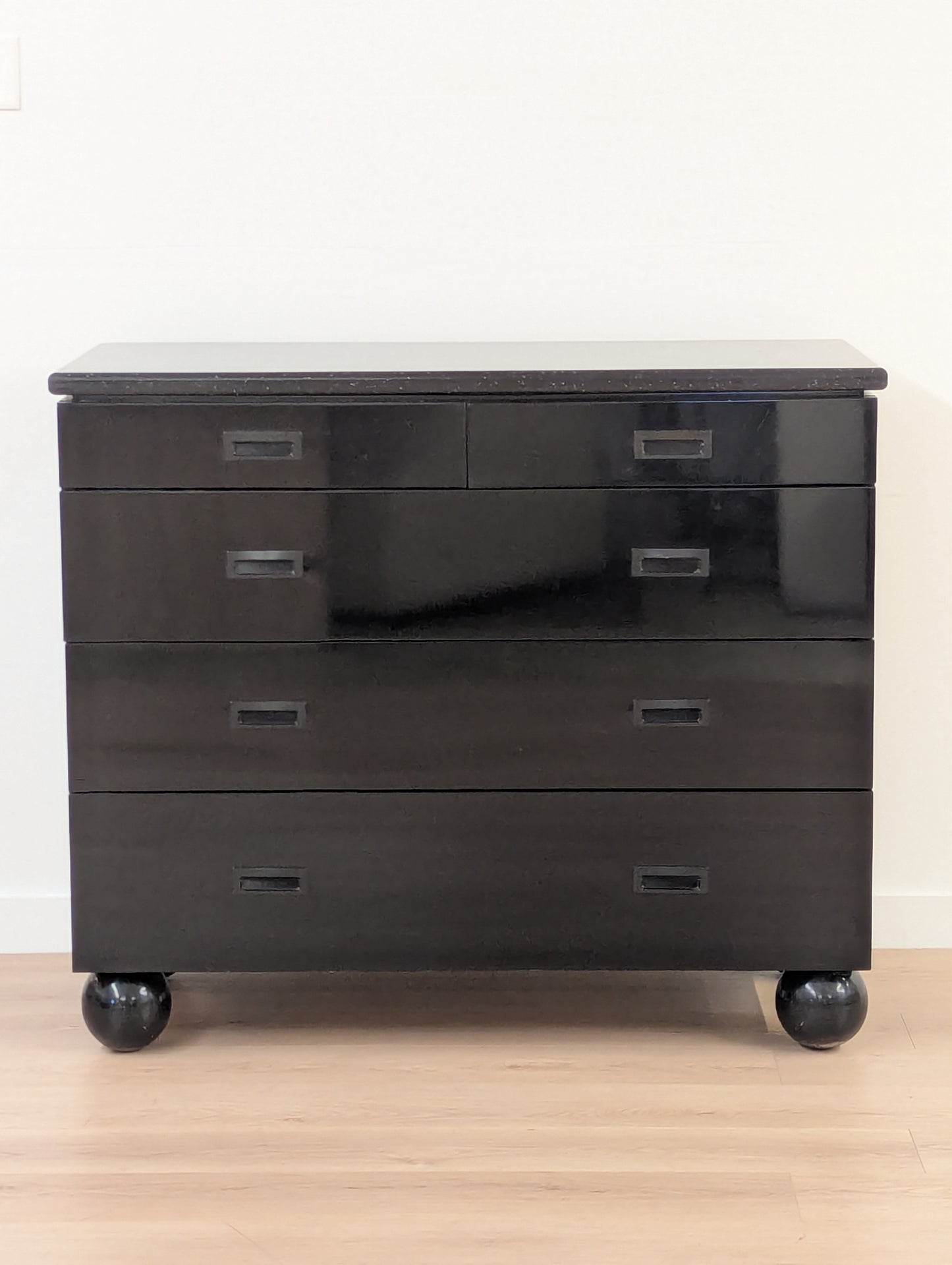 Black Marble Top Dovetail Dresser