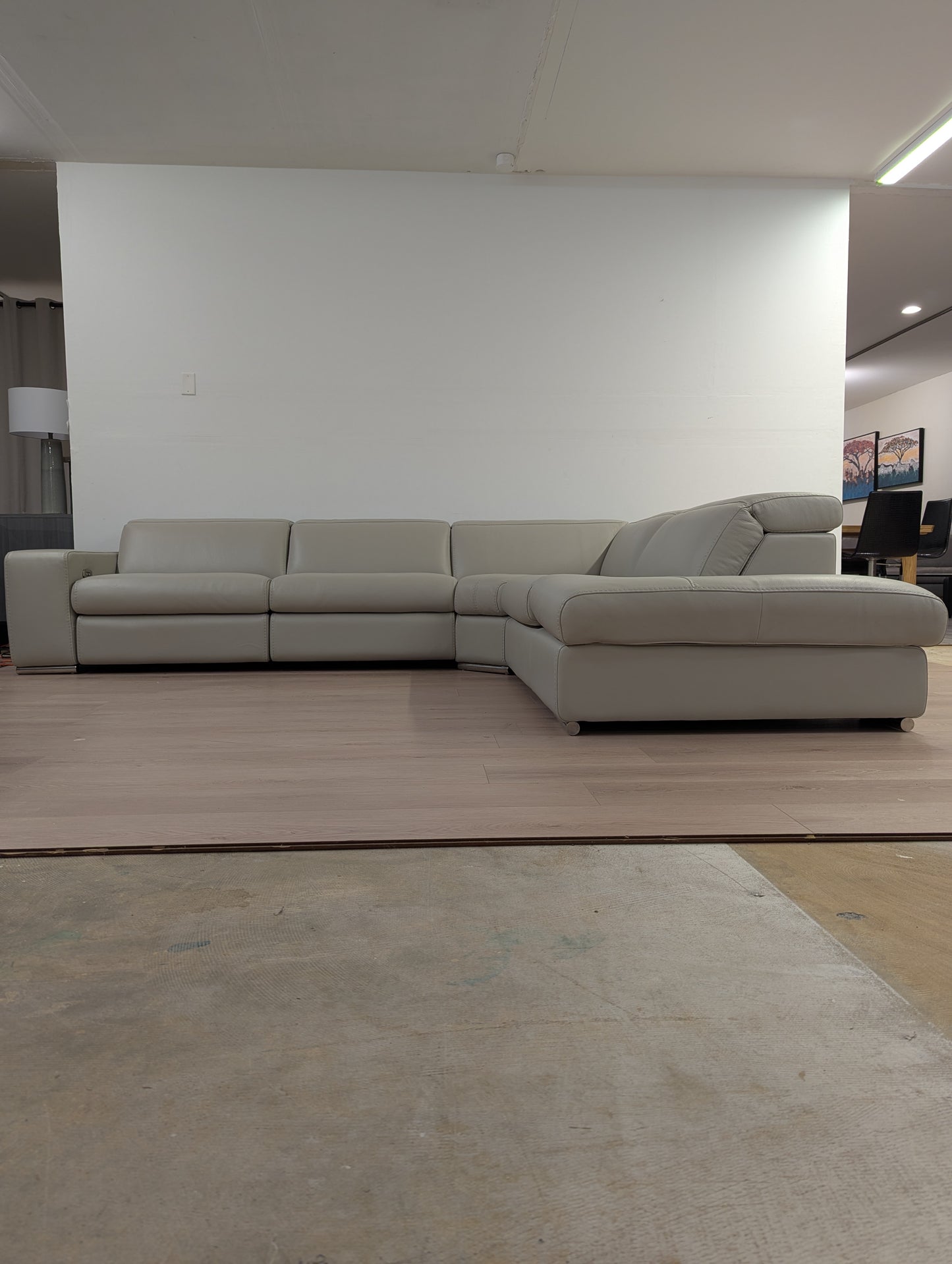 Incanto Zatel Power Reclining Leather Sectional