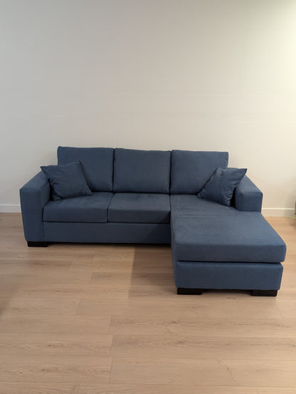 Q Living Fraser Sectional with Reversible Chaise
