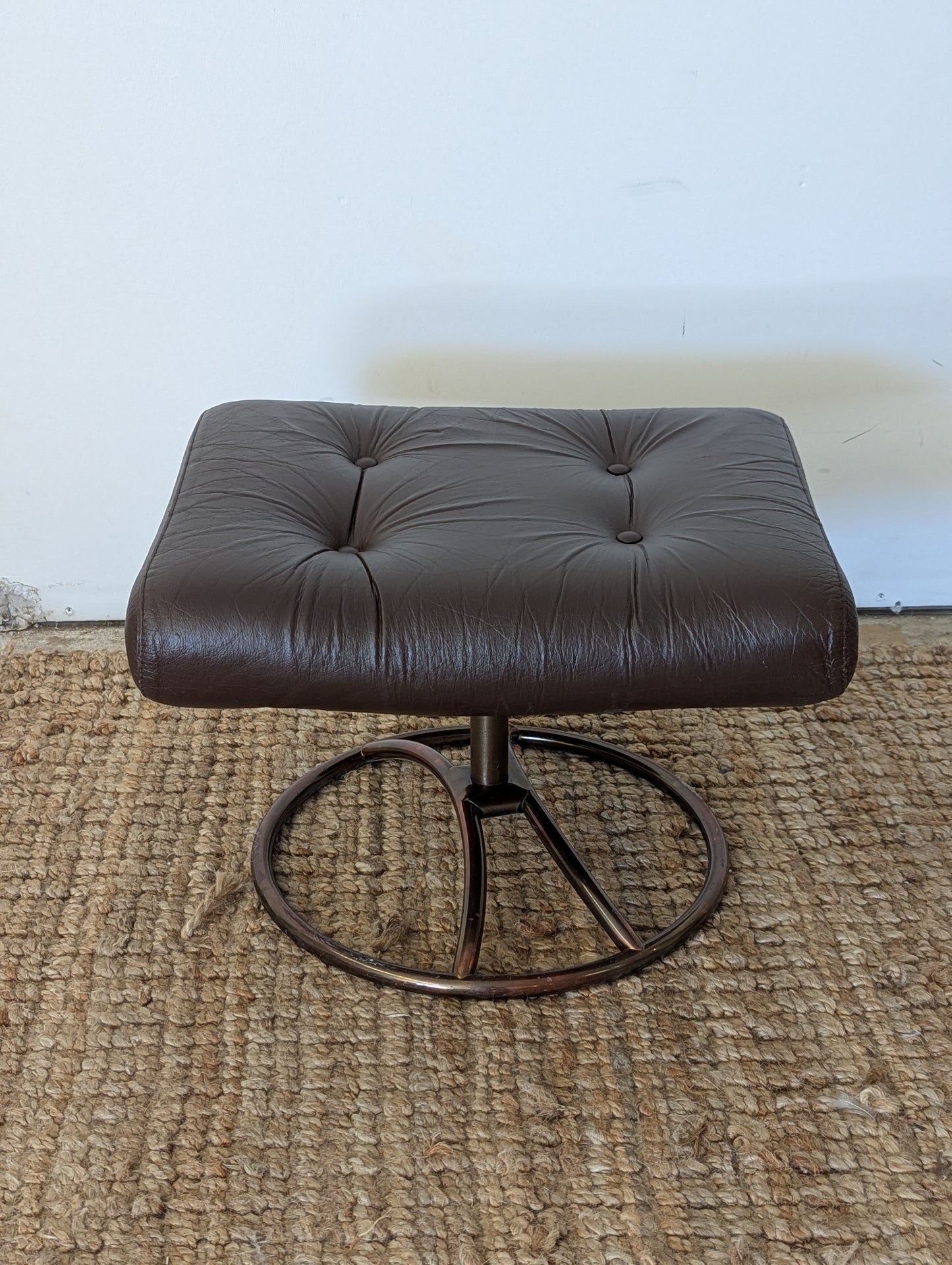 Vintage Ekornes Stressless Reclining Lounge Chair + Ottoman