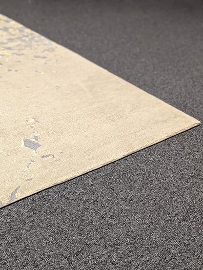Abstract Rug