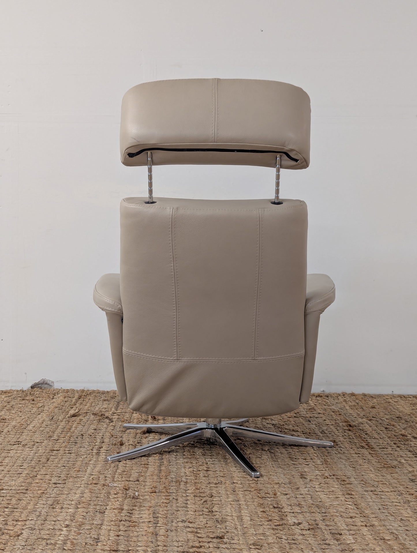 IMG Space 3600 Power Leather Chair