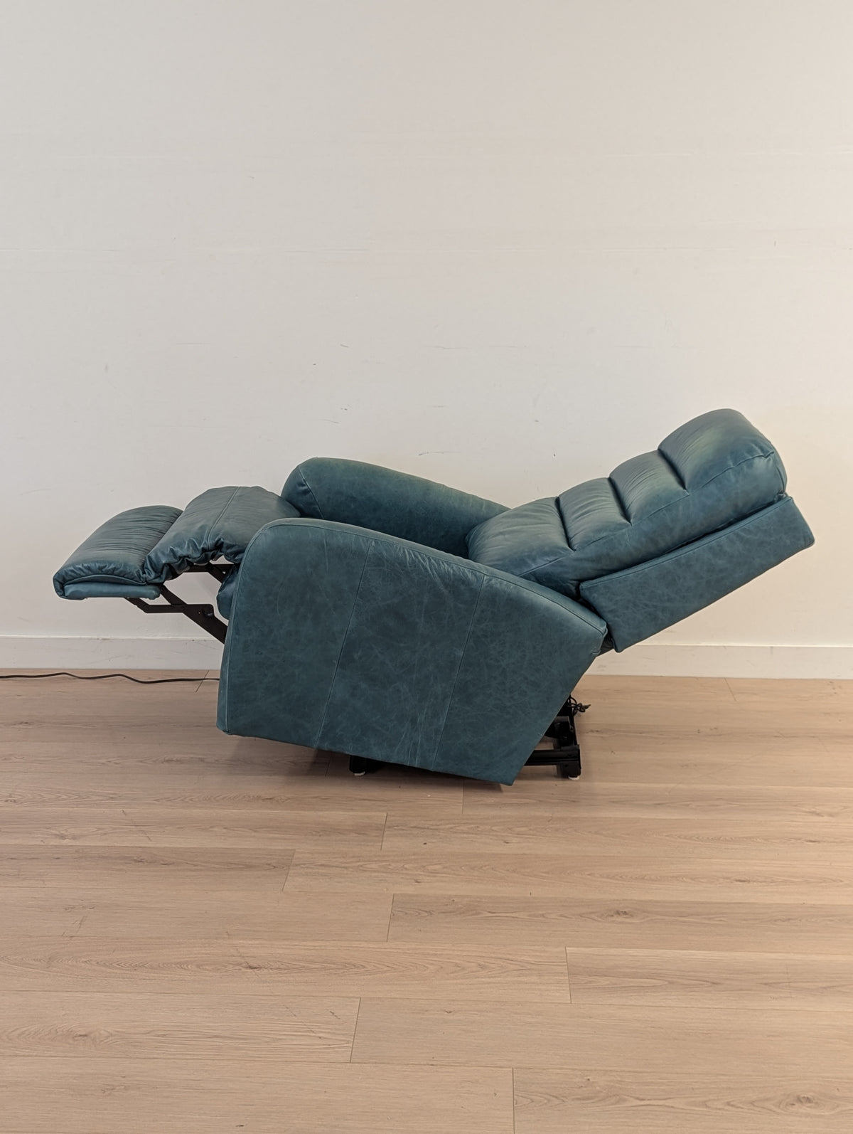 La-Z-Boy Forum Reclining Armchair