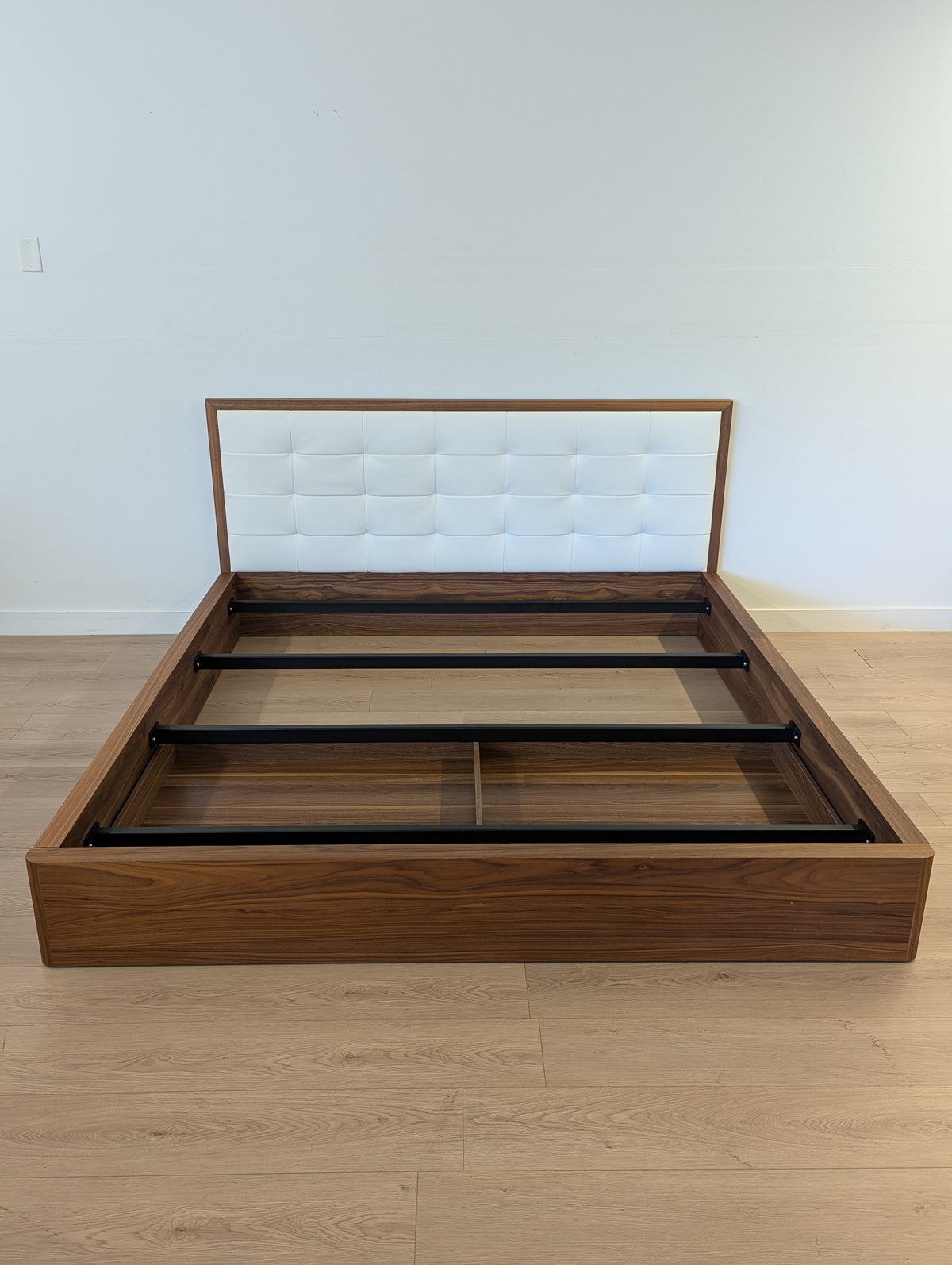 Rove Concepts Charlotte Storage Bed (King) (On Hold Til Sept 23)