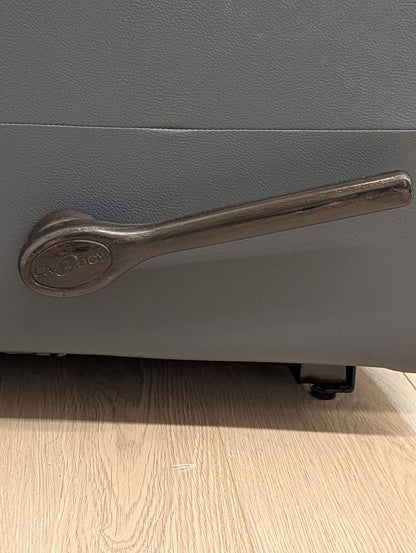 La-Z-Boy Ethan Reclining Sofa W Fold Down Table