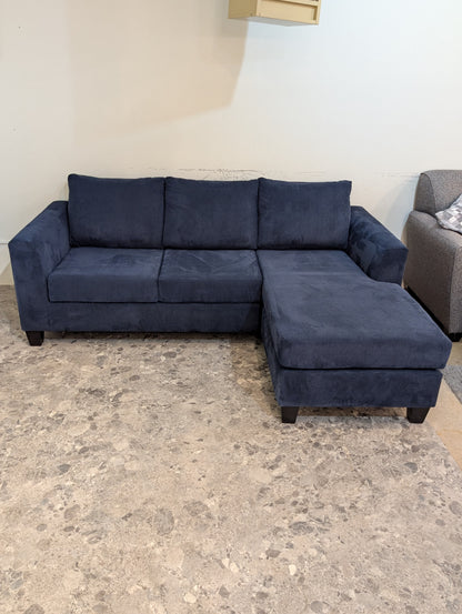 Reversible Chaise Sectional