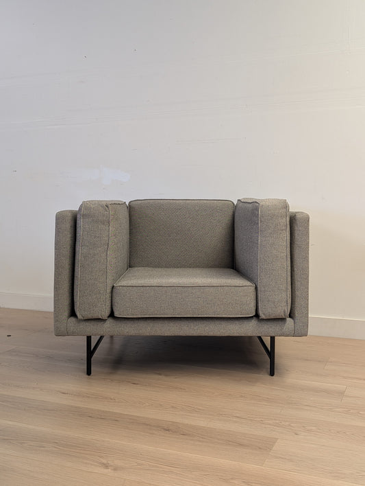 Blue Dot Bank Lounge Chair