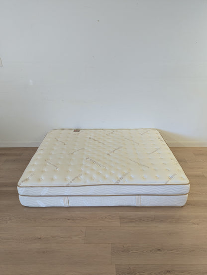 Saatva Classic Luxury Firm Mattress - Queen