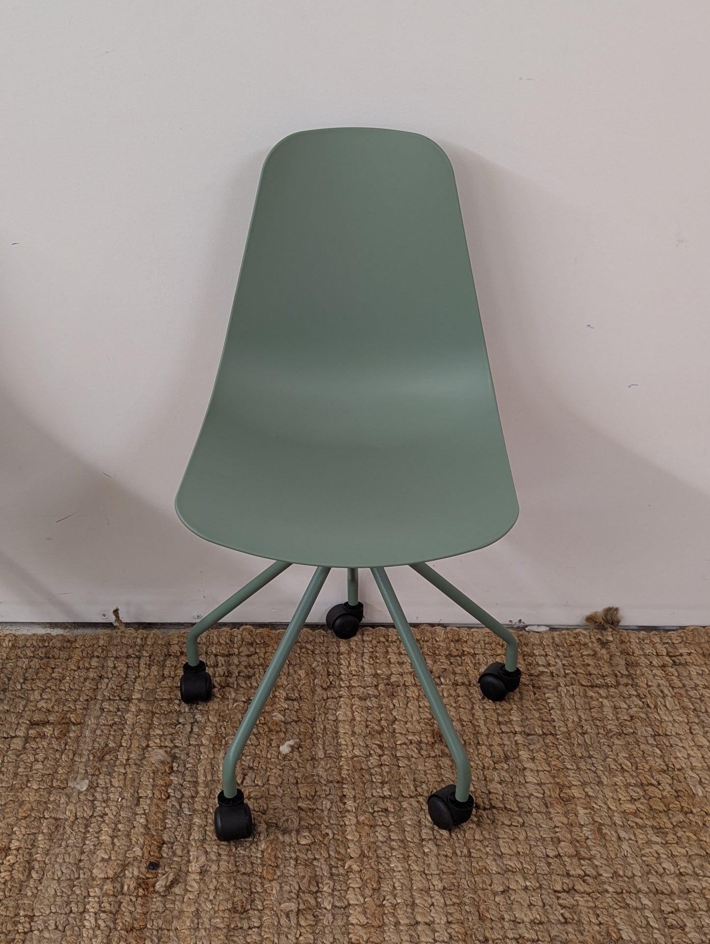 Article Svelti Office Chair - Aloe Green
