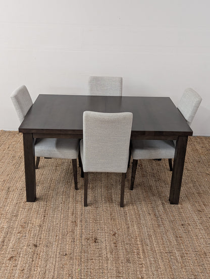 Giguère & Morin Extendable Dining Table