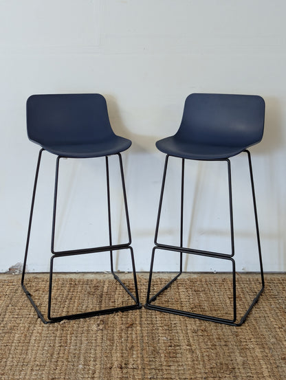 Article Anco Counter Stool