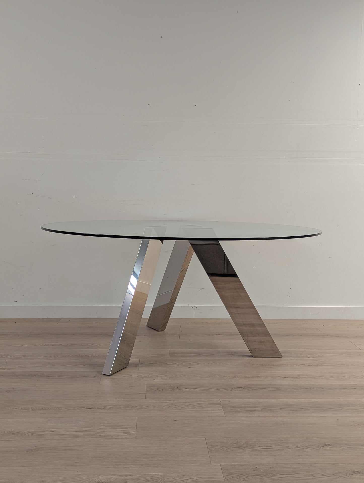 Former Fix Glass 63" Dining Table