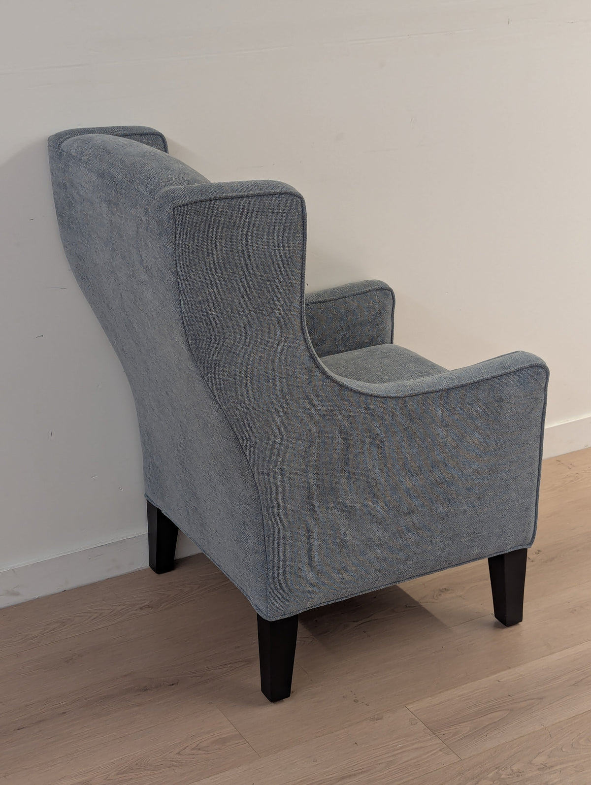 Stylus Rogers Armchair & Ottoman