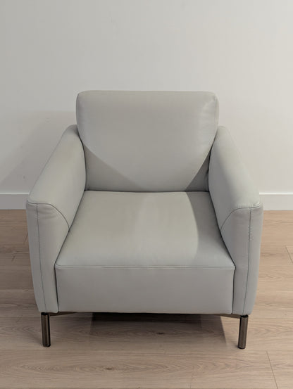Natuzzi Italia Tratto 2811 (2 available)