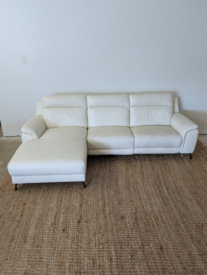 Scan Designs 5317 Power Reclining Leather Sectional