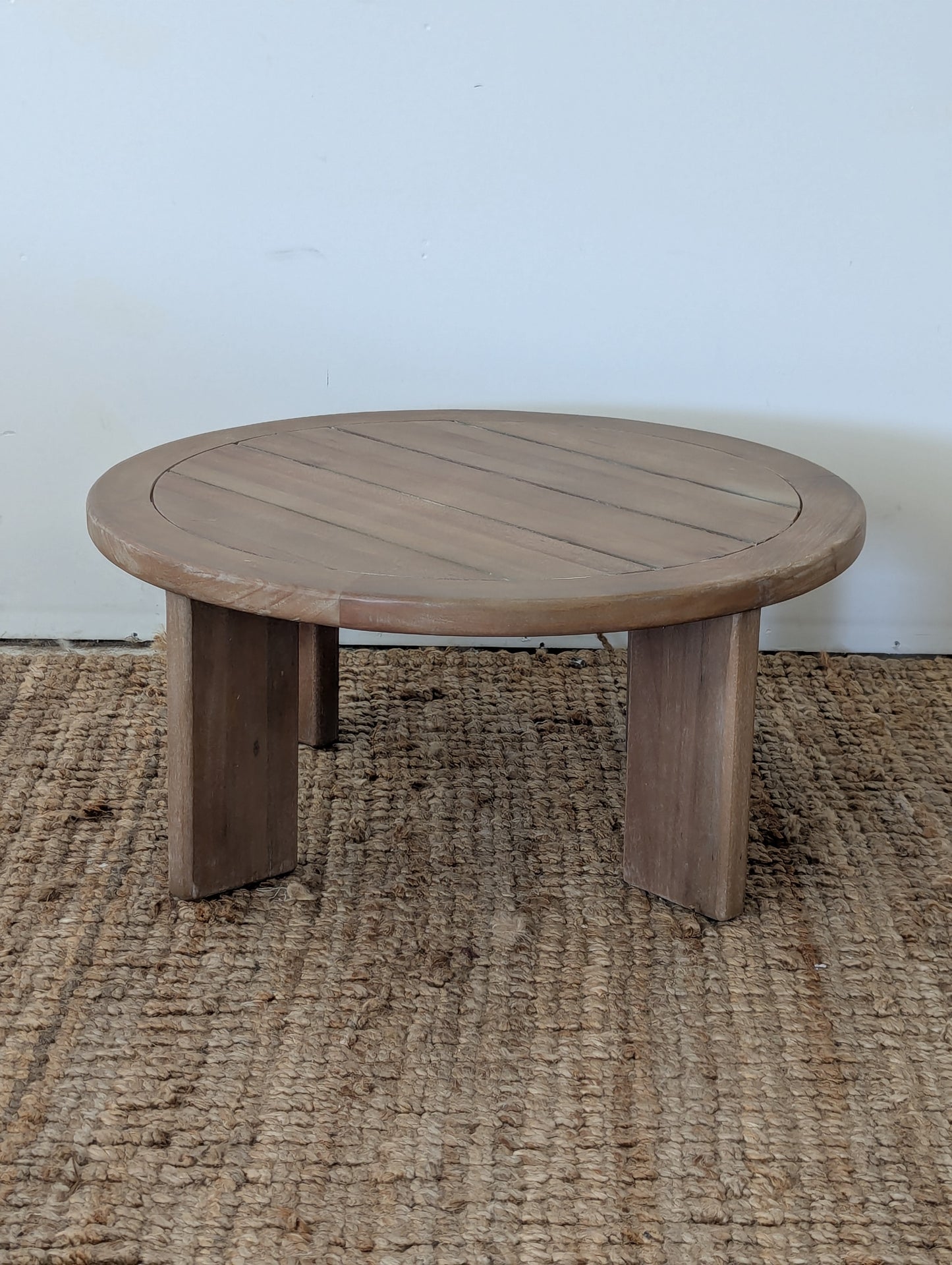 Article Daphne Coffee Table