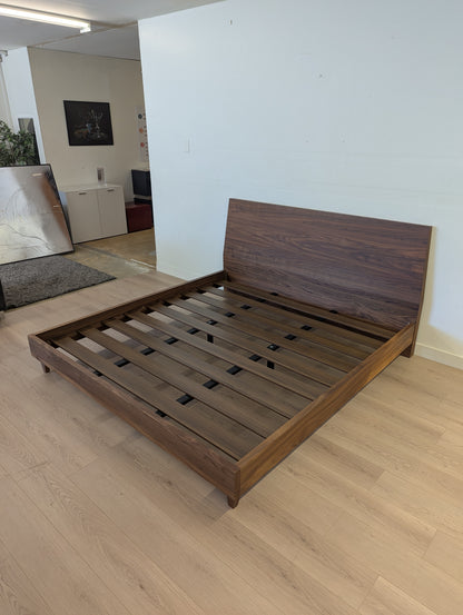 RHINE King sized Bed