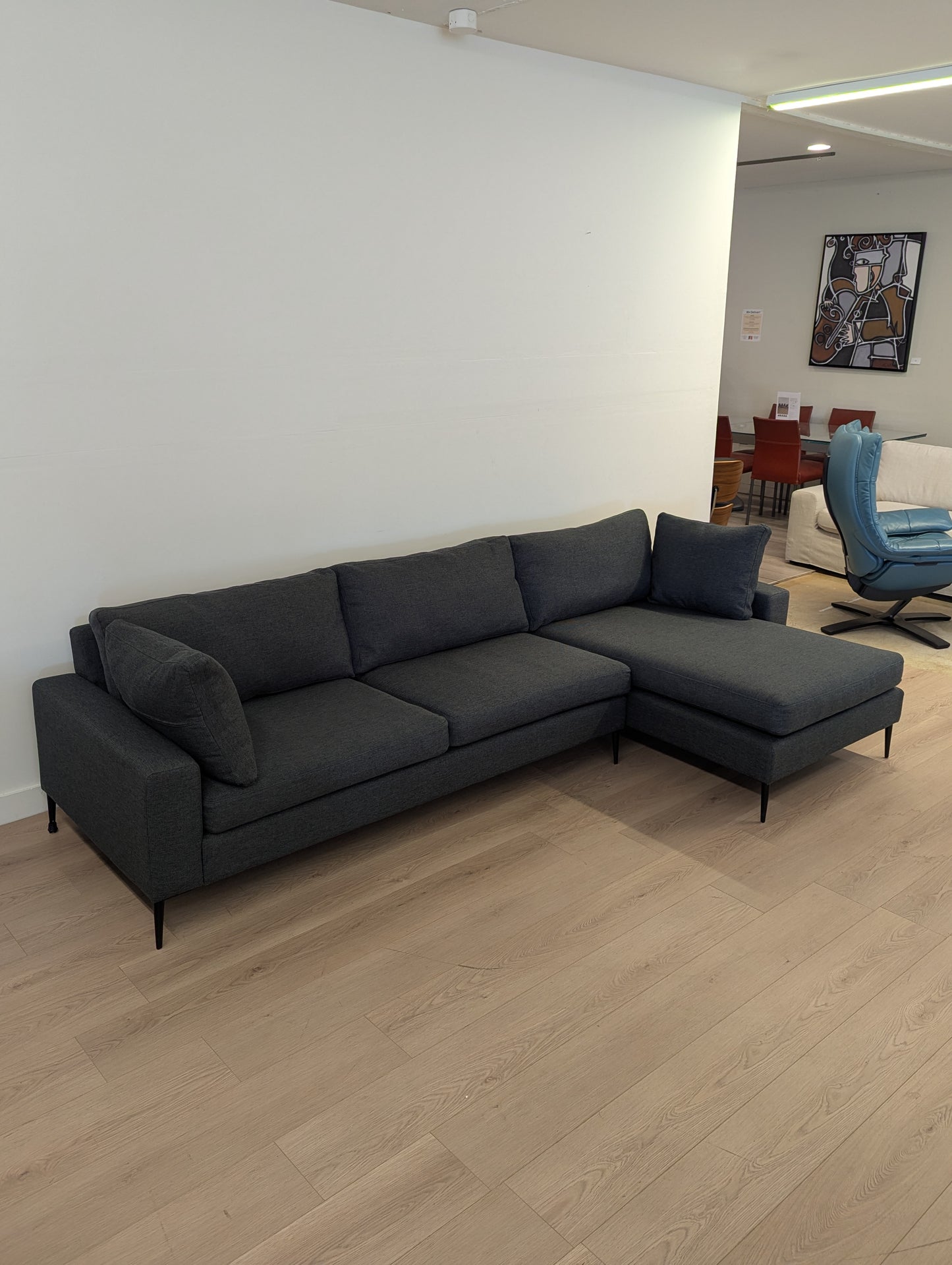 Article Nova Sectional